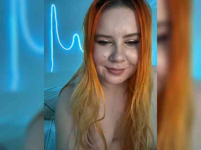 LunaLu13 webcam