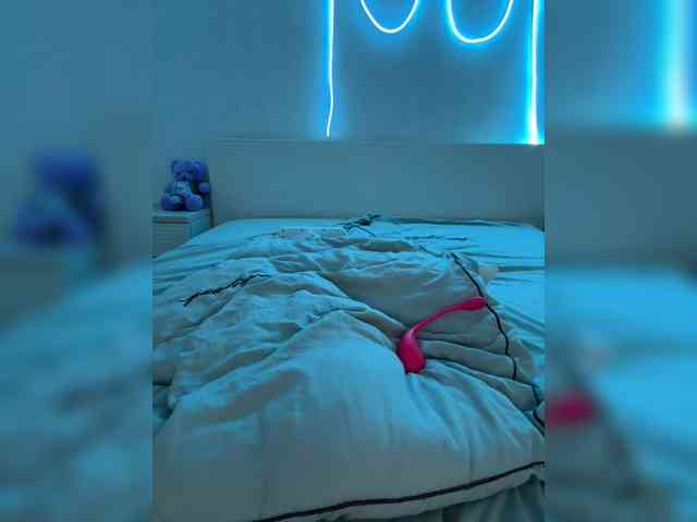 LunaLu13 webcam