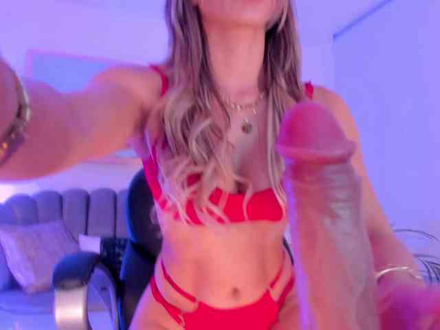 ZoePresley1 webcam
