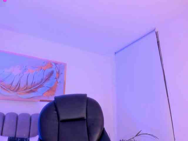 ZoePresley1 webcam