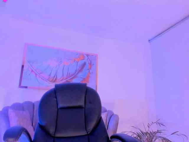 ZoePresley1 webcam
