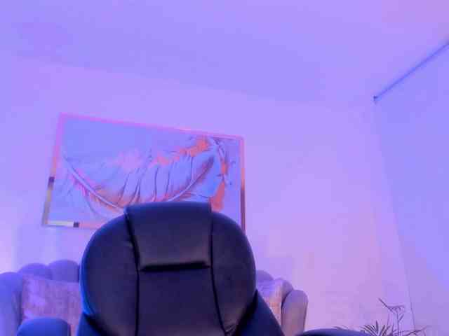 ZoePresley1 webcam