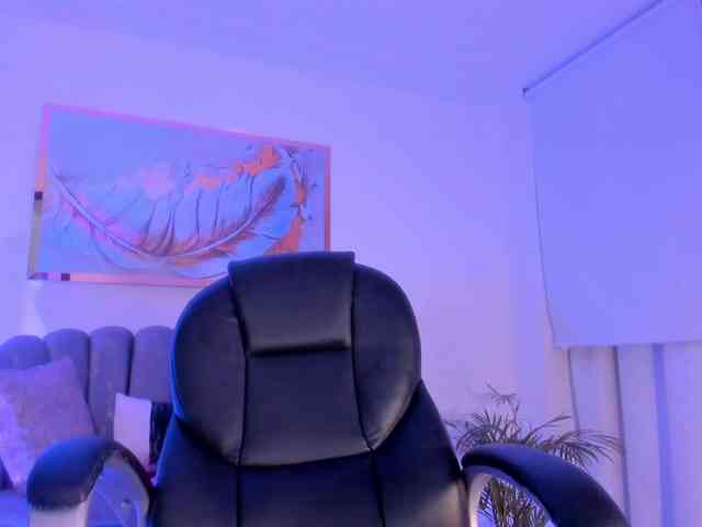 ZoePresley1 webcam