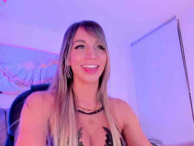 ZoePresley1 webcam