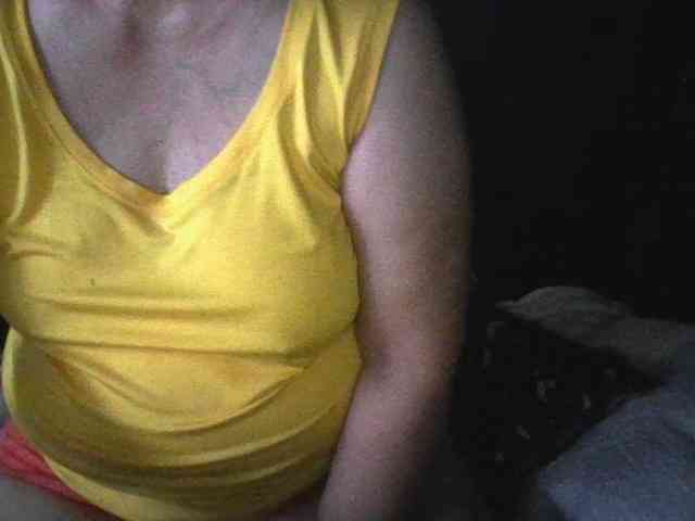 HotSqrt4u webcam