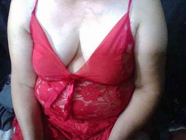 HotSqrt4u webcam