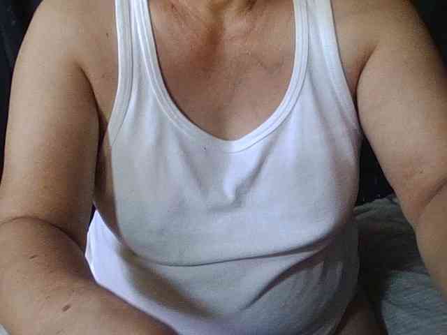 HotSqrt4u webcam