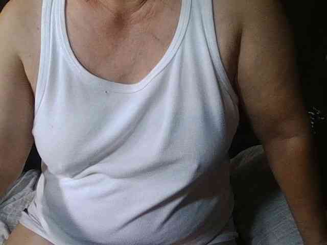 HotSqrt4u webcam