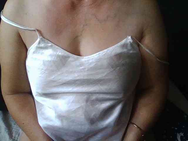 HotSqrt4u webcam