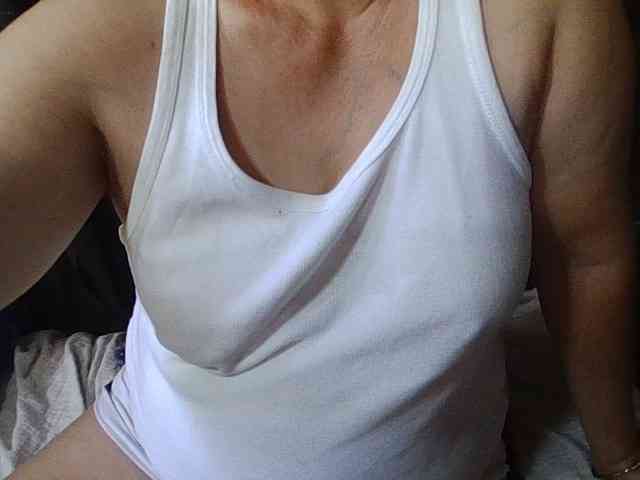 HotSqrt4u webcam