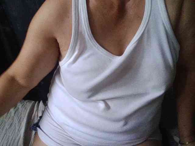 HotSqrt4u webcam