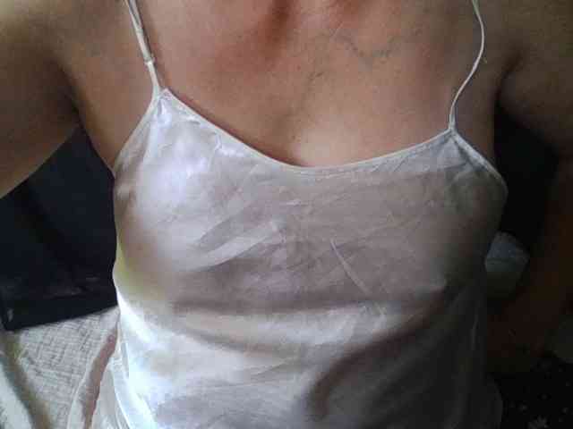 HotSqrt4u webcam