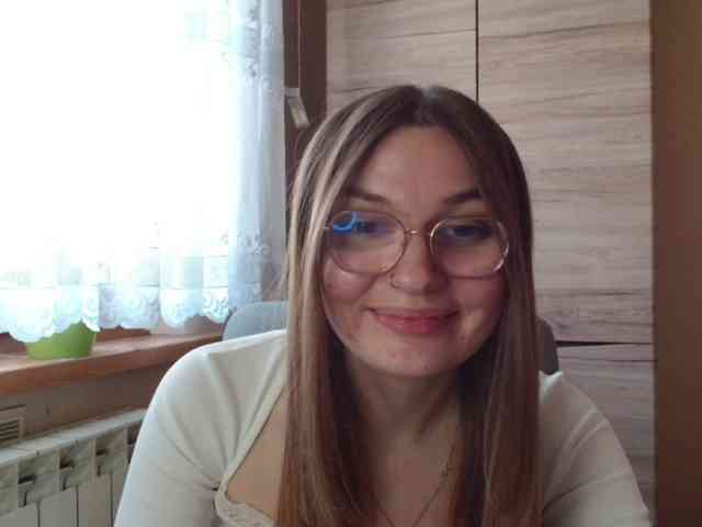 Ellyxcute webcam