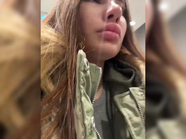 Entrez le videochat erotique avec le
modèle -EmilyBaby- -EmilyBaby-