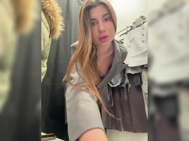 Accedi alla chat con il nickname -EmilyBaby- -EmilyBaby-