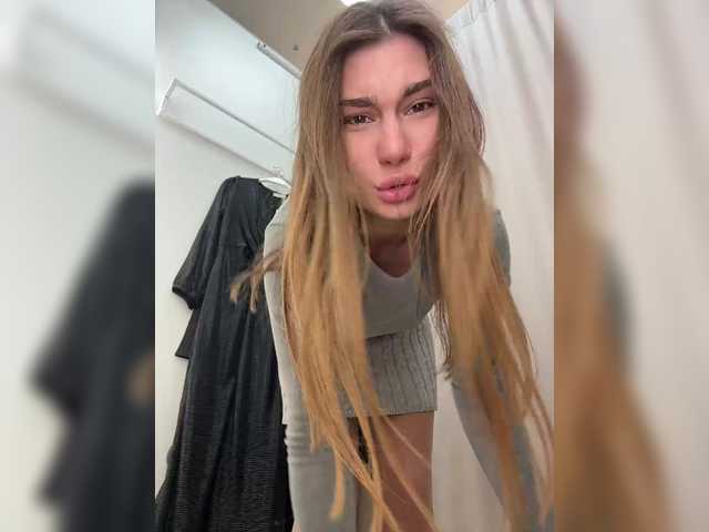 Vai a chattare su -EmilyBaby- -EmilyBaby-