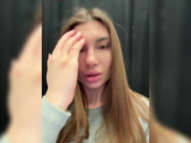 Vai a chattare su -EmilyBaby- -EmilyBaby-