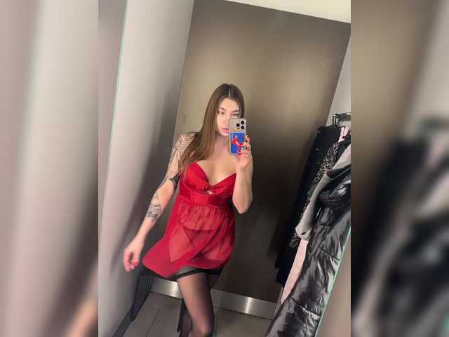 Entrez le videochat erotique avec le
modèle -EmilyBaby- -EmilyBaby-