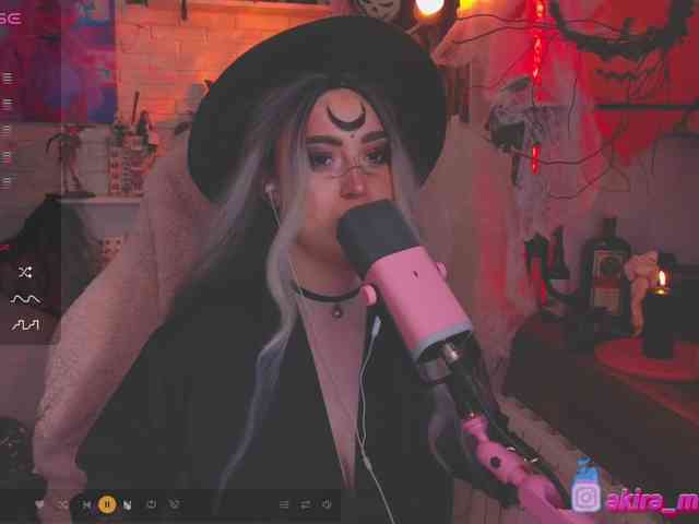 AkiraMiyaMur webcam