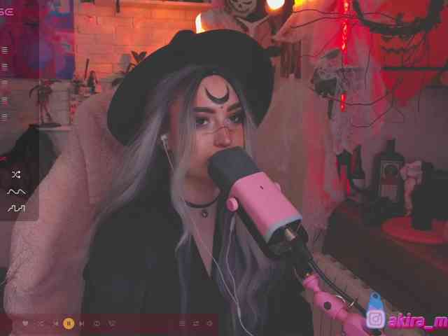 AkiraMiyaMur webcam