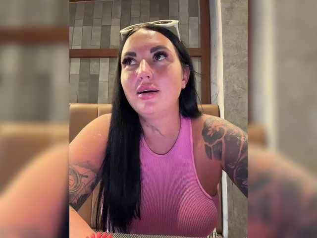 Gratis Live Sexcam mit KROSHKA_N KROSHKA_N