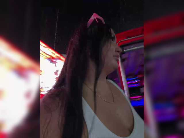 Entrez le videochat erotique avec le
modèle KROSHKA_N KROSHKA_N