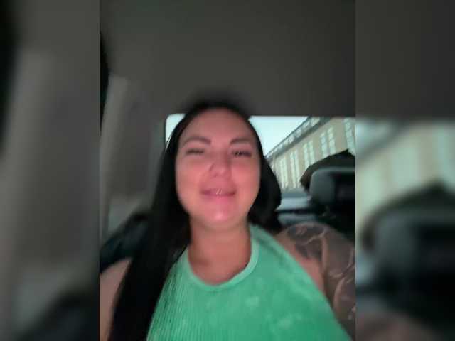 Vai a chattare su KROSHKA_N KROSHKA_N