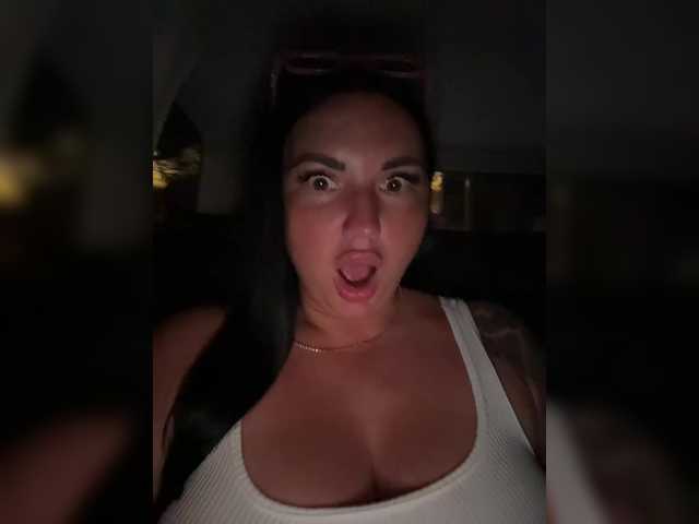 Gratis Live Sexcam mit KROSHKA_N KROSHKA_N