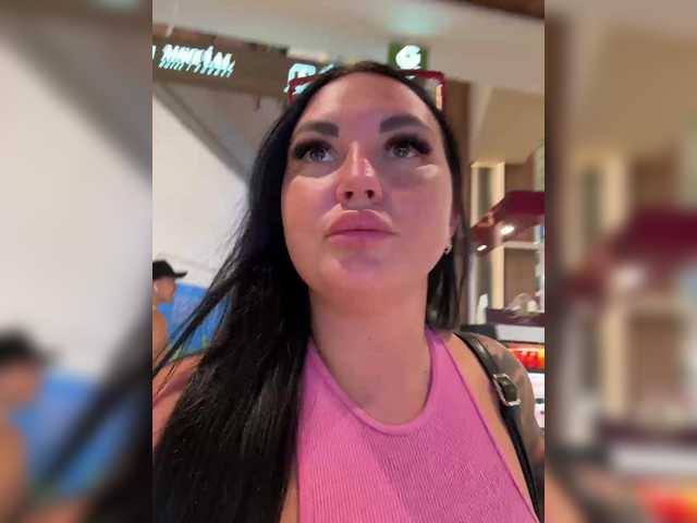 Vai a chattare su KROSHKA_N KROSHKA_N