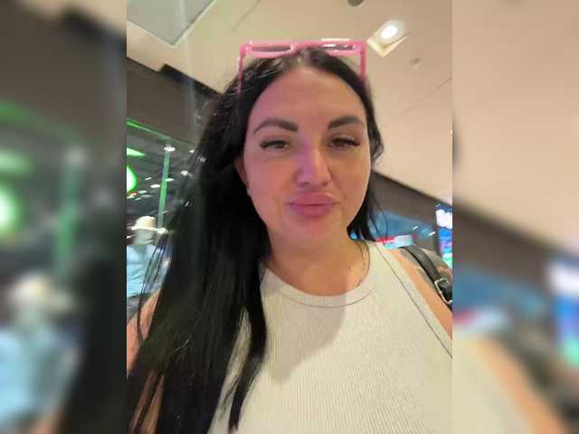 Accedi alla chat con il nickname KROSHKA_N KROSHKA_N