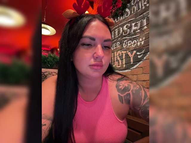 Vai a chattare su KROSHKA_N KROSHKA_N