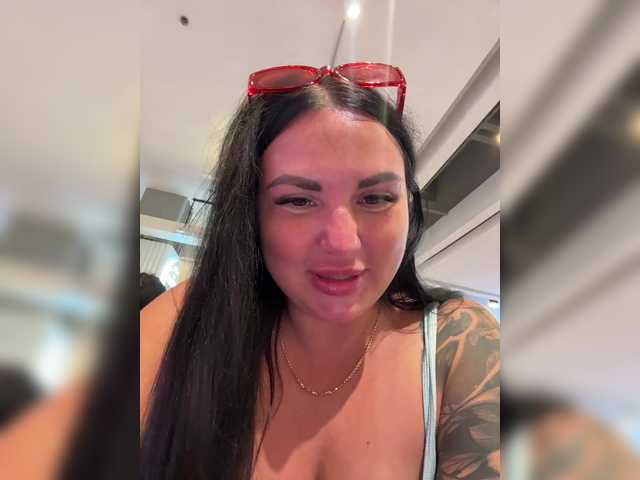 Vai a chattare su KROSHKA_N KROSHKA_N