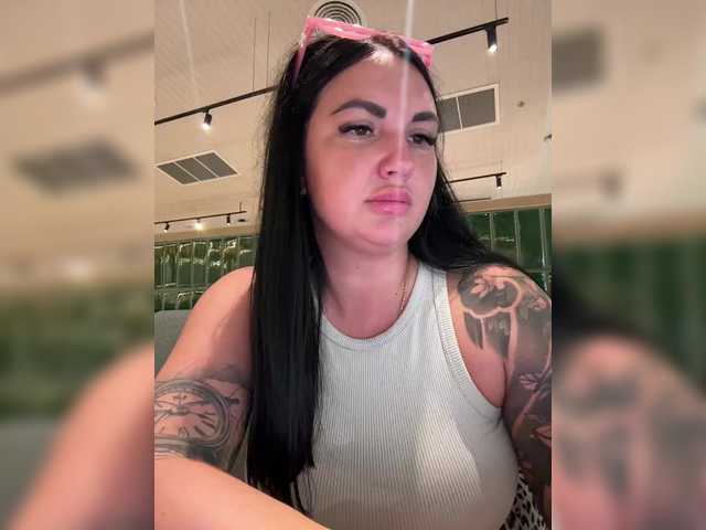 Gratis Live Sexcam mit KROSHKA_N KROSHKA_N