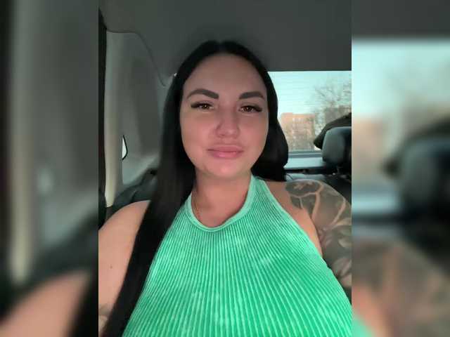 Entra en el chat con el modelo KROSHKA_N KROSHKA_N