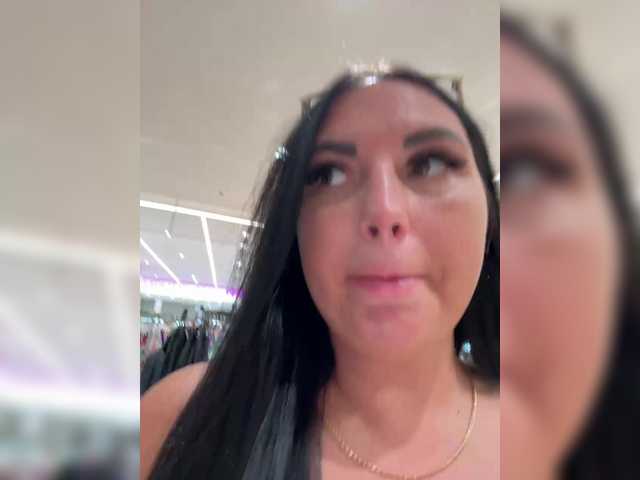 Vai a chattare su KROSHKA_N KROSHKA_N