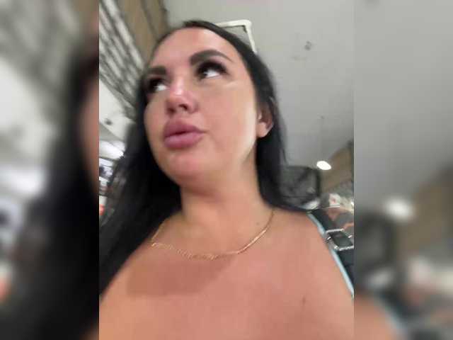 Vai a chattare su KROSHKA_N KROSHKA_N