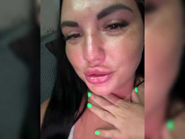 Entrez le videochat erotique avec le
modèle KROSHKA_N KROSHKA_N