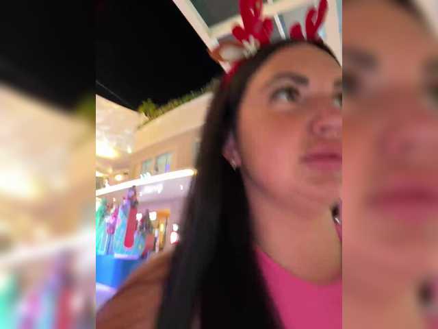 Vai a chattare su KROSHKA_N KROSHKA_N