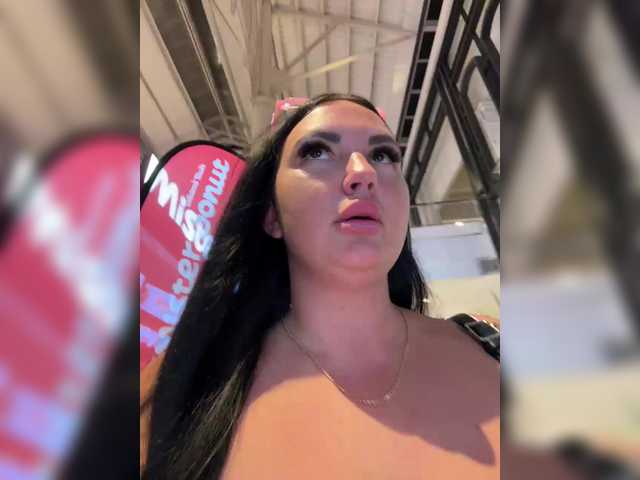 Gratis Live Sexcam mit KROSHKA_N KROSHKA_N