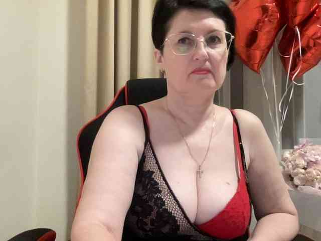HotMilfPussy webcam
