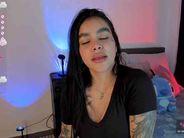 laurencamila1 webcam