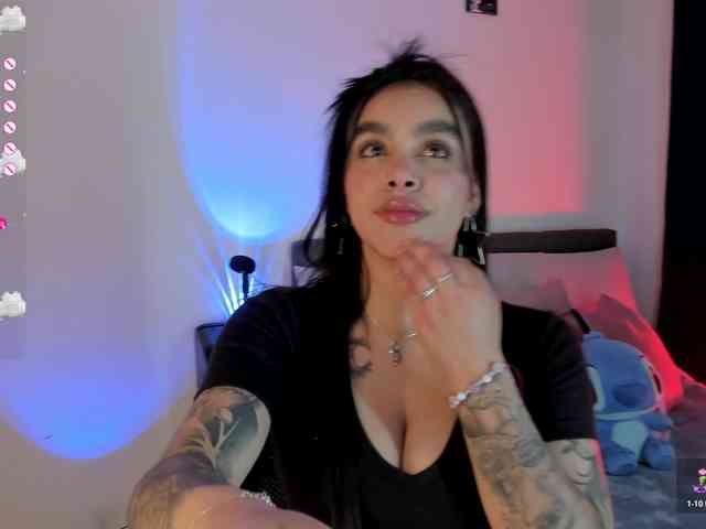 laurencamila1 webcam