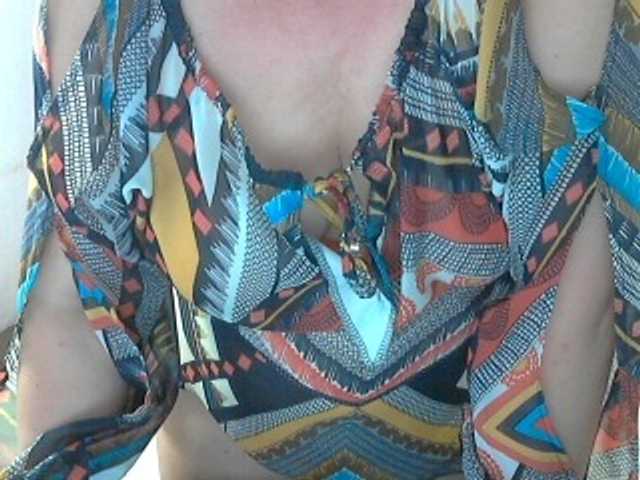 LucyAlexis webcam