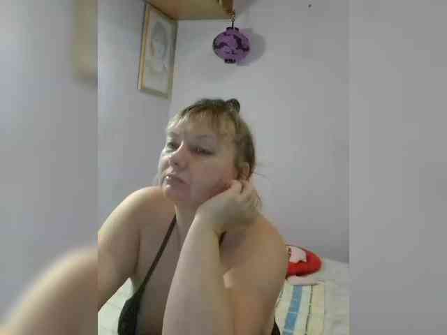 LucyAlexis webcam
