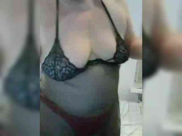 LucyAlexis webcam