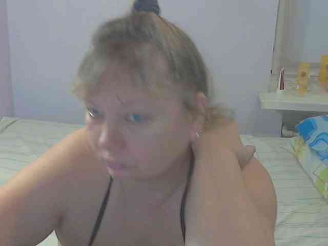 LucyAlexis webcam