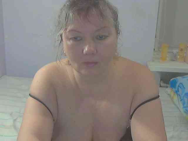 LucyAlexis webcam