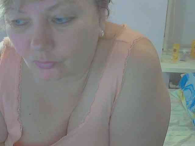LucyAlexis webcam