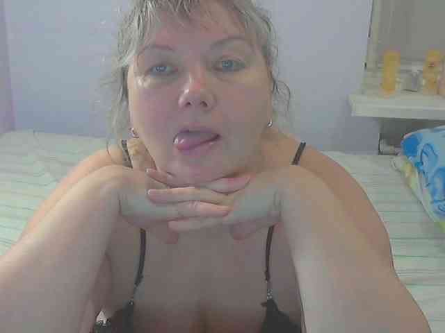 LucyAlexis webcam