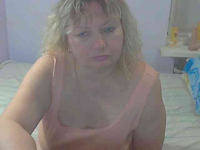 LucyAlexis webcam